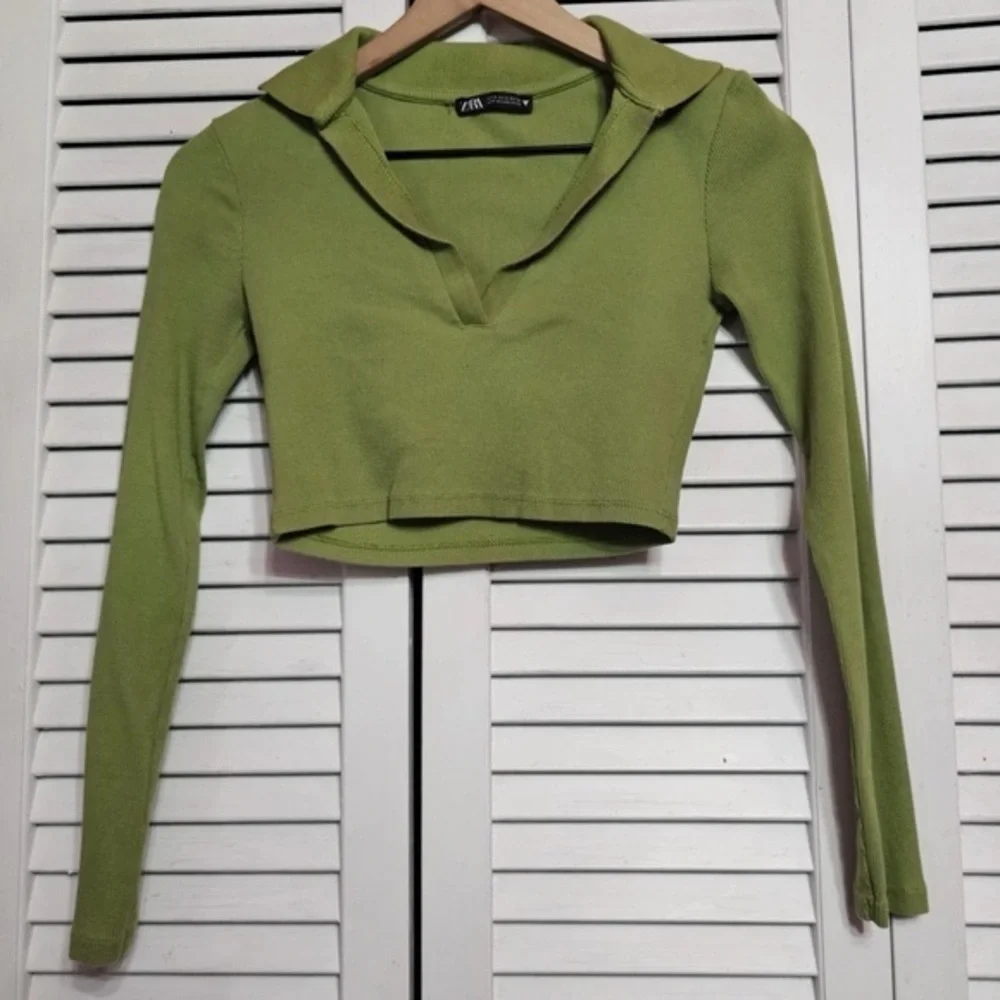 Zara - Ribbed Knit Top - Picture 1 of 7